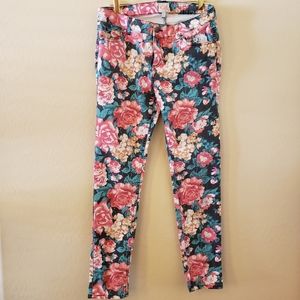 Mid-Rise Floral Vintage Wash Skinny Jeans Size 11
